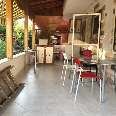 Forest View Entire House كوشاداسيه